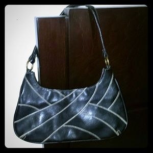 Steve Madden VINTAGE SALE FRIM